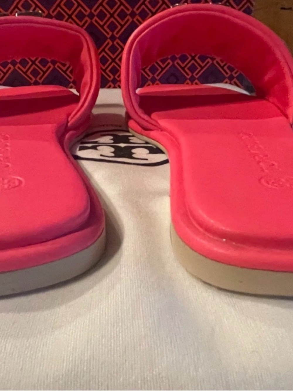 Tory Burch Neon Pink Crystal-Embellished Logo Slide Sandals text 5045474637. - Picture 7 of 7